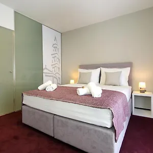 Apartment Dado