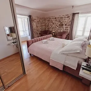 Apartment Private In Diocletians Palace