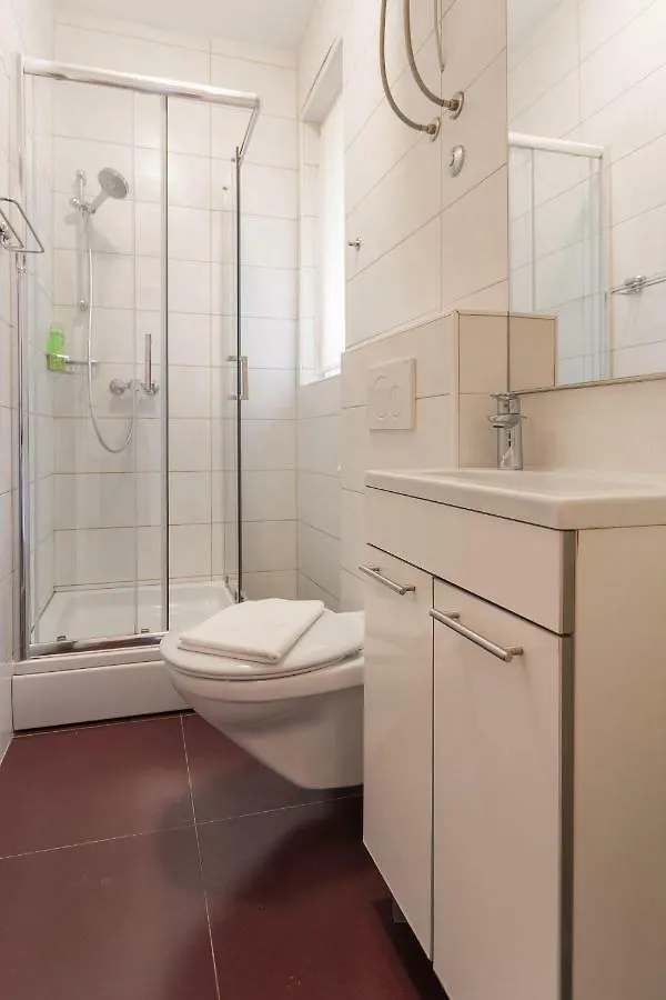 Golden Split Rooms Guest house